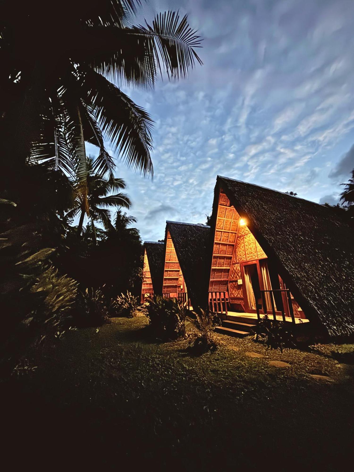 제너럴 루나 Triangle Palms Siargao 빌라 외부 사진