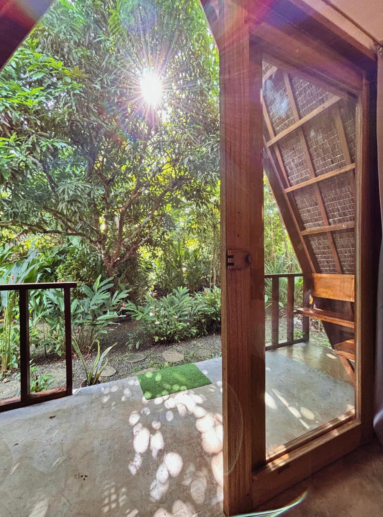 제너럴 루나 Triangle Palms Siargao 빌라 외부 사진